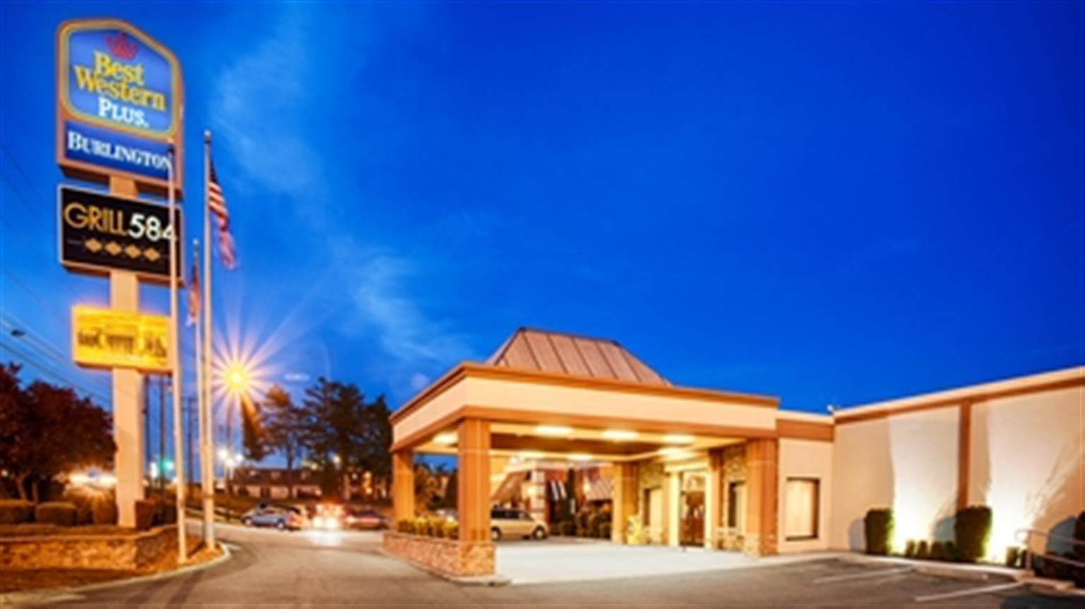 Best Western Plus Burlington Hotel Exterior photo